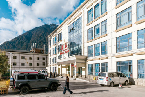 波密县人民医院 (19).jpg